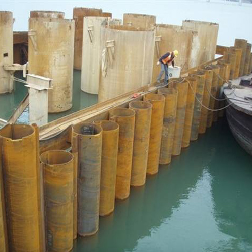 威海钢护筒现场安装